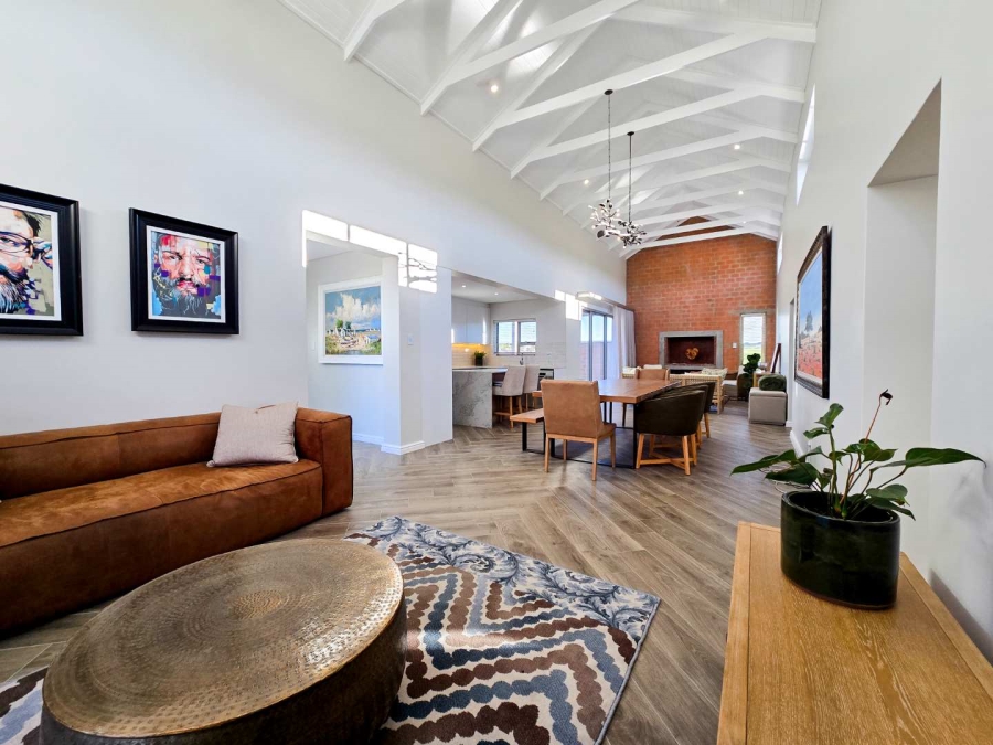 3 Bedroom Property for Sale in Stilbaai Wes Western Cape